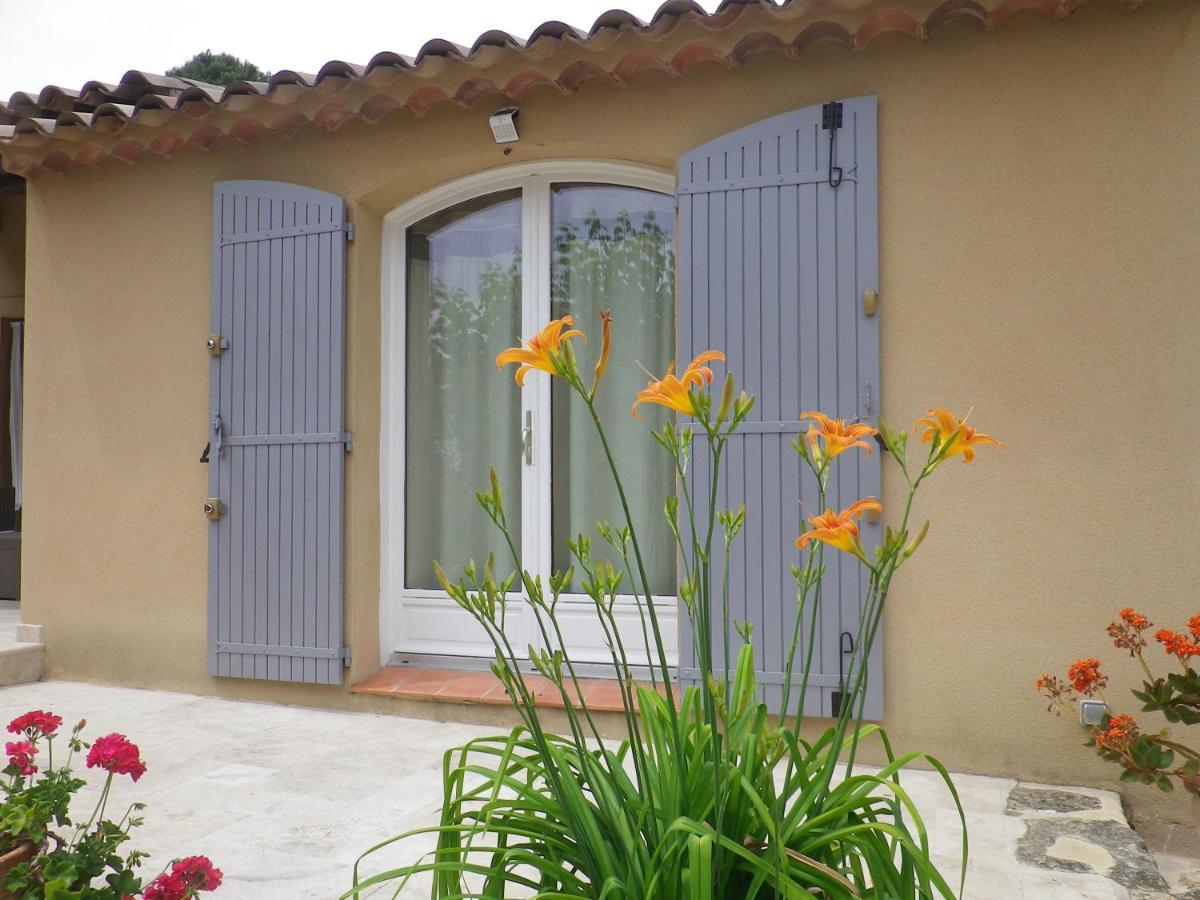 La Mordoree La Motte-d'Aigues Экстерьер фото